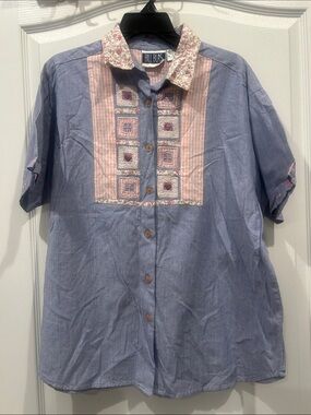 Vintage 90’s new Bill Blass chambray shirt heart buttons embroidery large